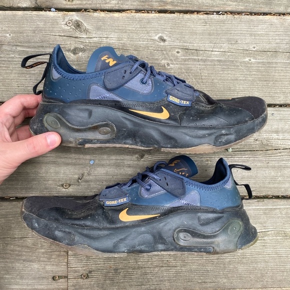 Nike React Type GTX Black Bright Ceramic Mens Gore Tex Size 11 - Picture 2 of 10